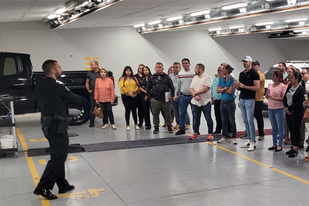 police officers teaching at the hispanic citizens police academy