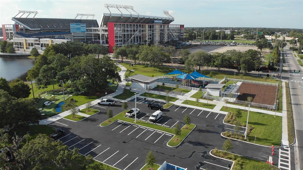 Aerial shot of Lake Lorna Doone Park and Camping World Stadium